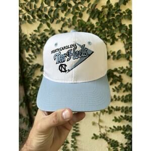 Vintage Youngan North Carolina Tar Heels Snapback Hat